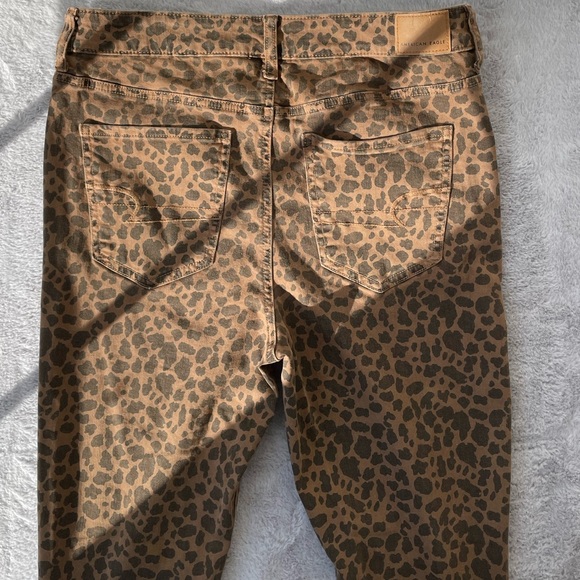 American Eagle Super Hi Rise Jegging Animal Print - Picture 6 of 9
